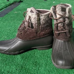 Sperry Duck Shoes with flannel lining